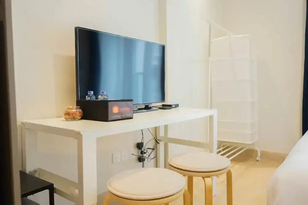 Джакарта: New Fully Furnished Studio at Gold Coast PIK