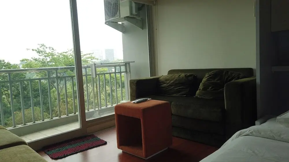 Бандунг: Unique Studio Galeri Ciumbuleuit Apartment near Dago