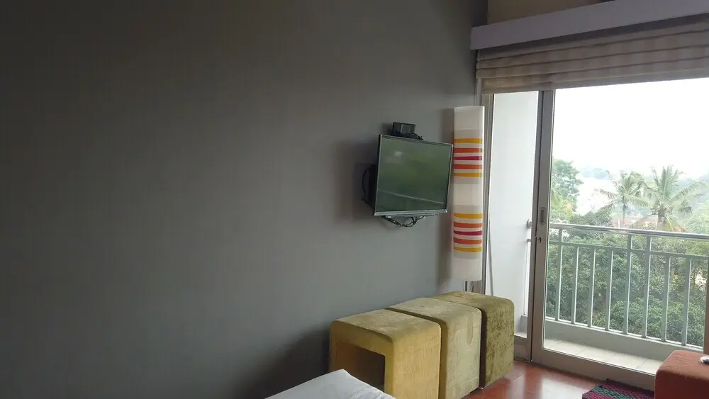 Бандунг: Unique Studio Galeri Ciumbuleuit Apartment near Dago
