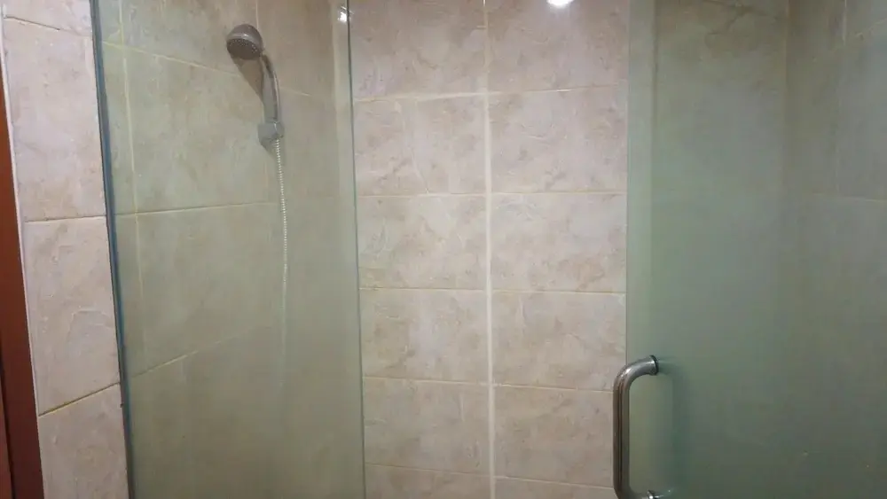 Бандунг: Unique Studio Galeri Ciumbuleuit Apartment near Dago