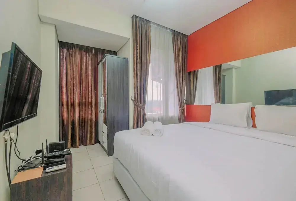Best Price Modern Studio Apartment at Nifarro Park — фото 1
