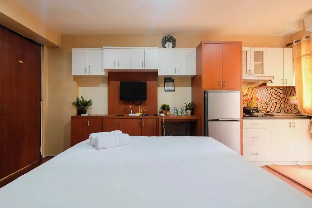 Джакарта: Comfy Studio Room Apartment at Kebagusan City