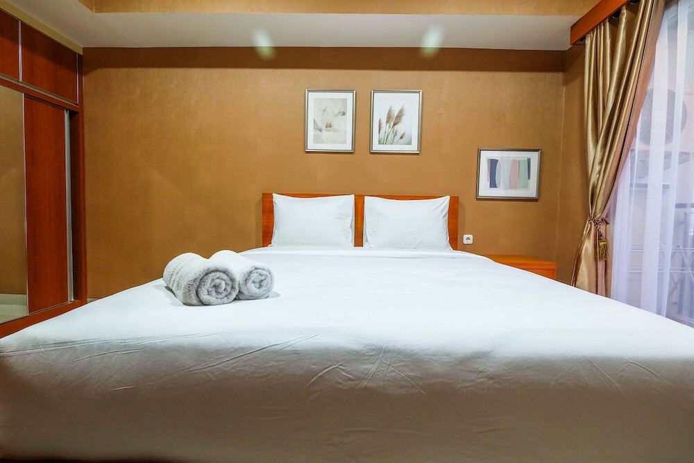 Чикаранг: Well Equipped Studio at The Oasis Apartment Cikarang