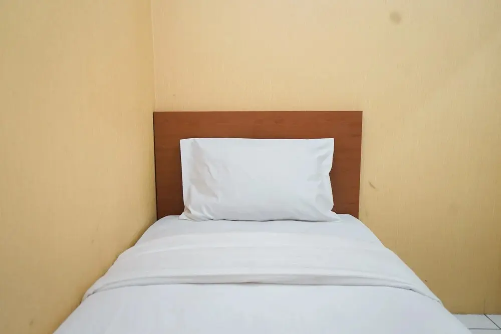 Джакарта: Warm 2BR Apartment Cibubur Village