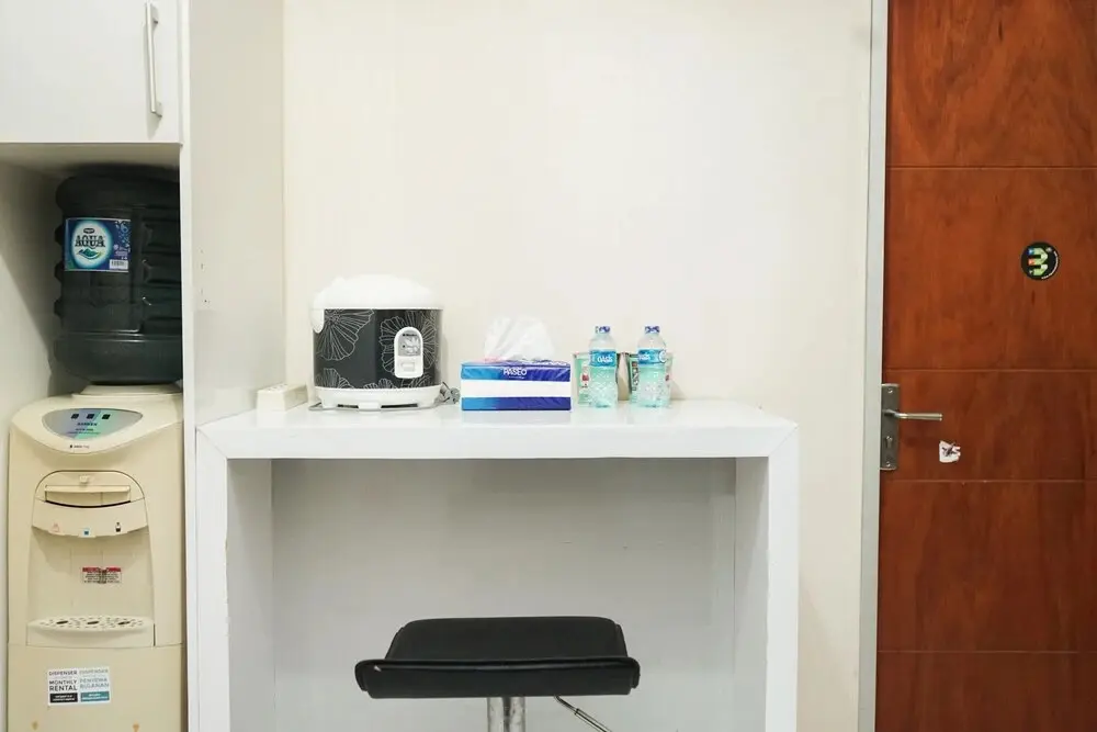 Джакарта: Warm 2BR Apartment Cibubur Village