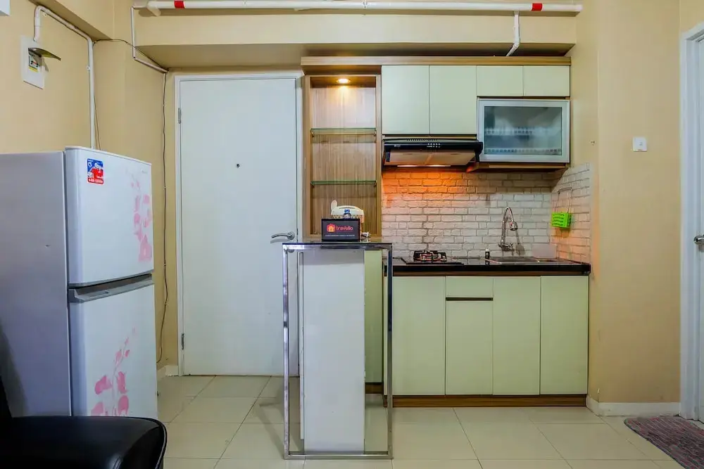 Джакарта: Strategic 2BR at Bassura City Apartment near Shopping Mall