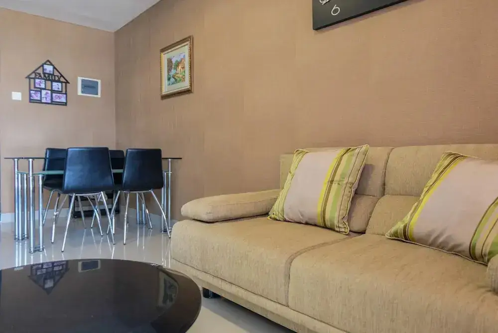 Legok: Modern Style 2Br Apartment At Paramount Skyline