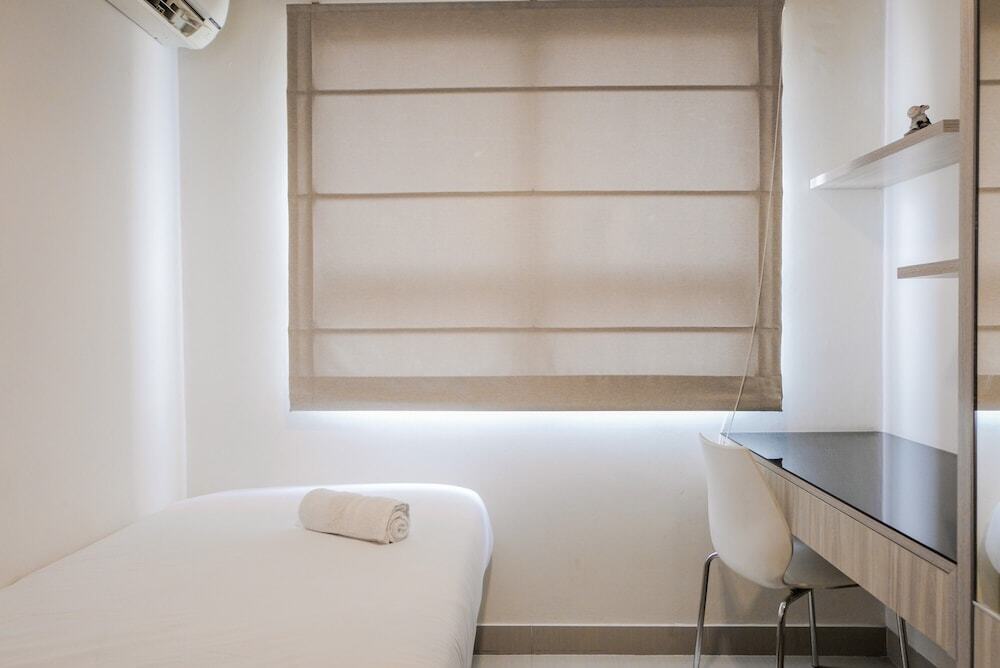 Legok: Modern Style 2Br Apartment At Paramount Skyline