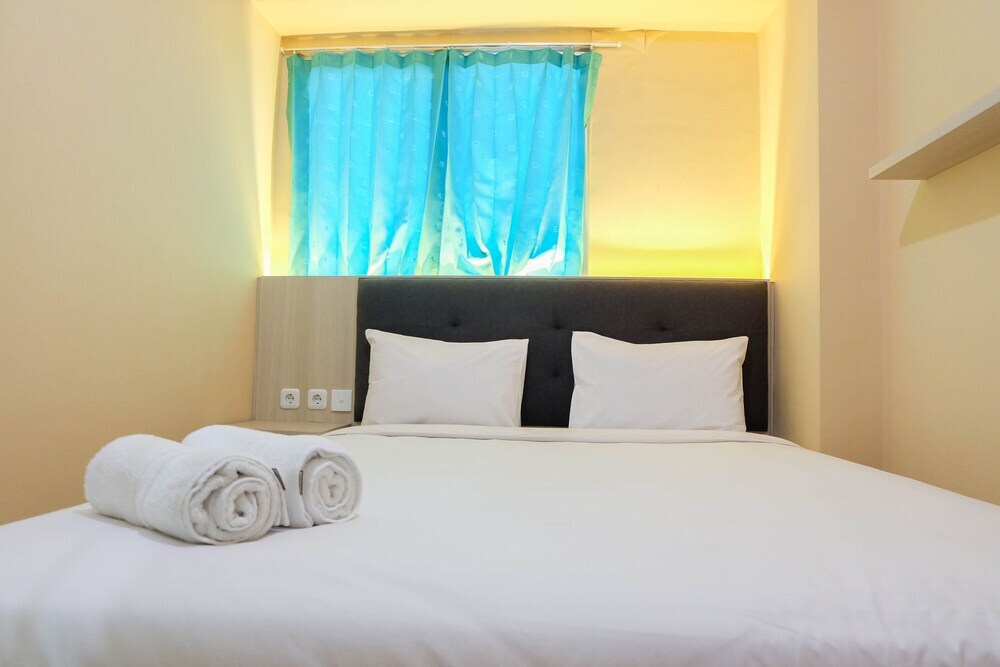Джакарта: Well Furnished 2BR Bassura City Apartment