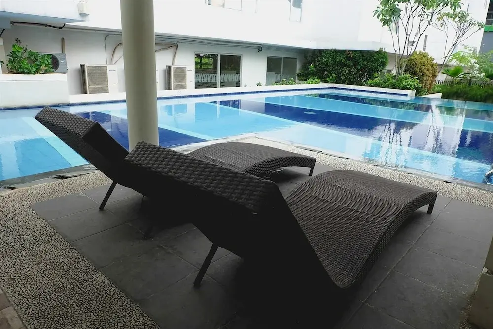 Джакарта: Comfortable 2BR at Bassura City Apartment