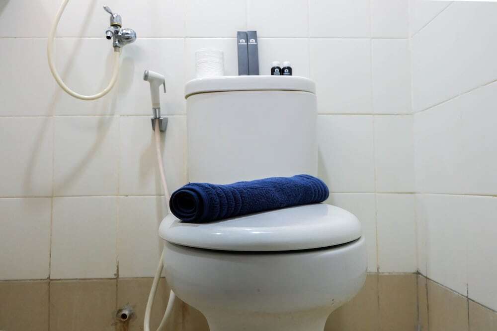 Джакарта: Comfortable 2BR at Bassura City Apartment
