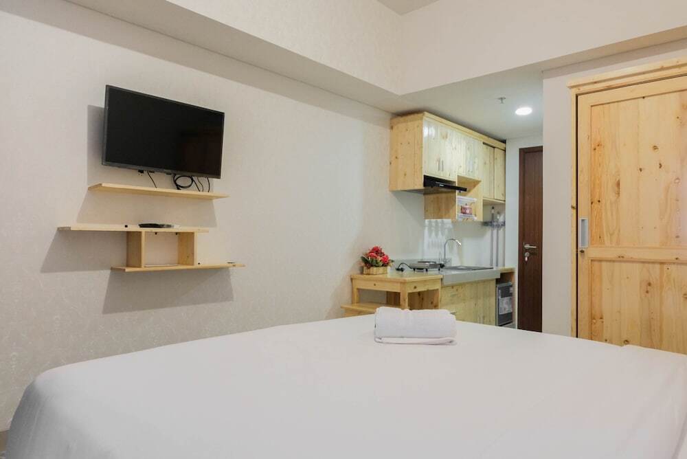 Южный Тангеранг: Comfy Cozy Studio at Parkland Avenue Apartment