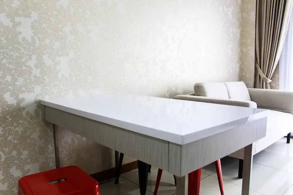 Legok: Minimalist 1BR Apartment at M-Town Signature