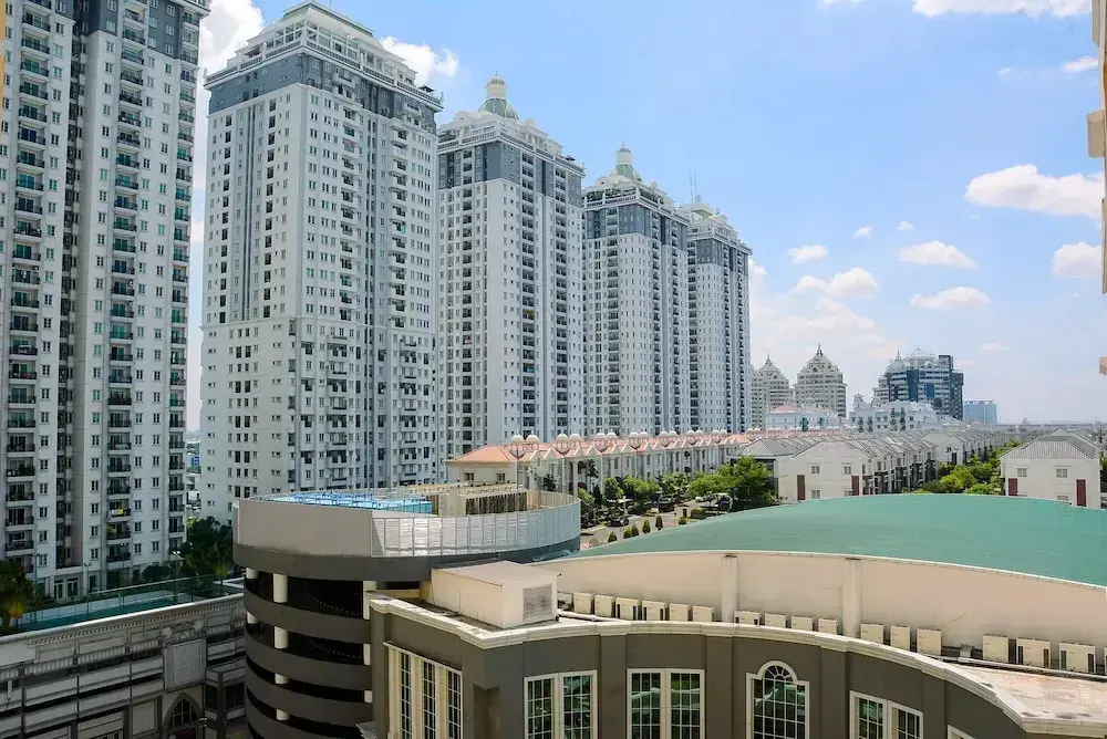 Джакарта: Pleasant Studio Apartment at City Home MOI