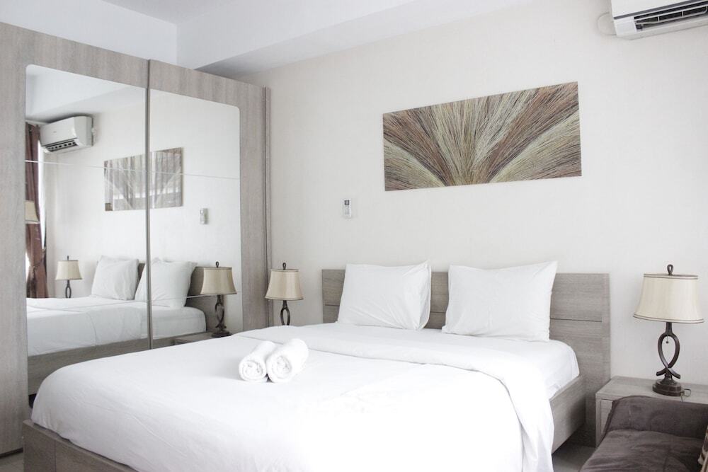 Бандунг: Pleasant Studio Room At Beverly Dago Apartment Near Itb