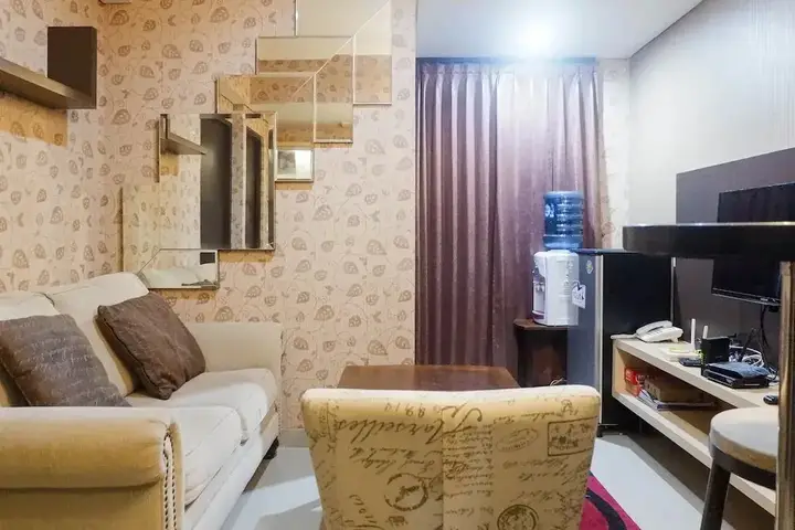 Сурабая: Minimalist 2BR Apartment at Tamansari Papilio