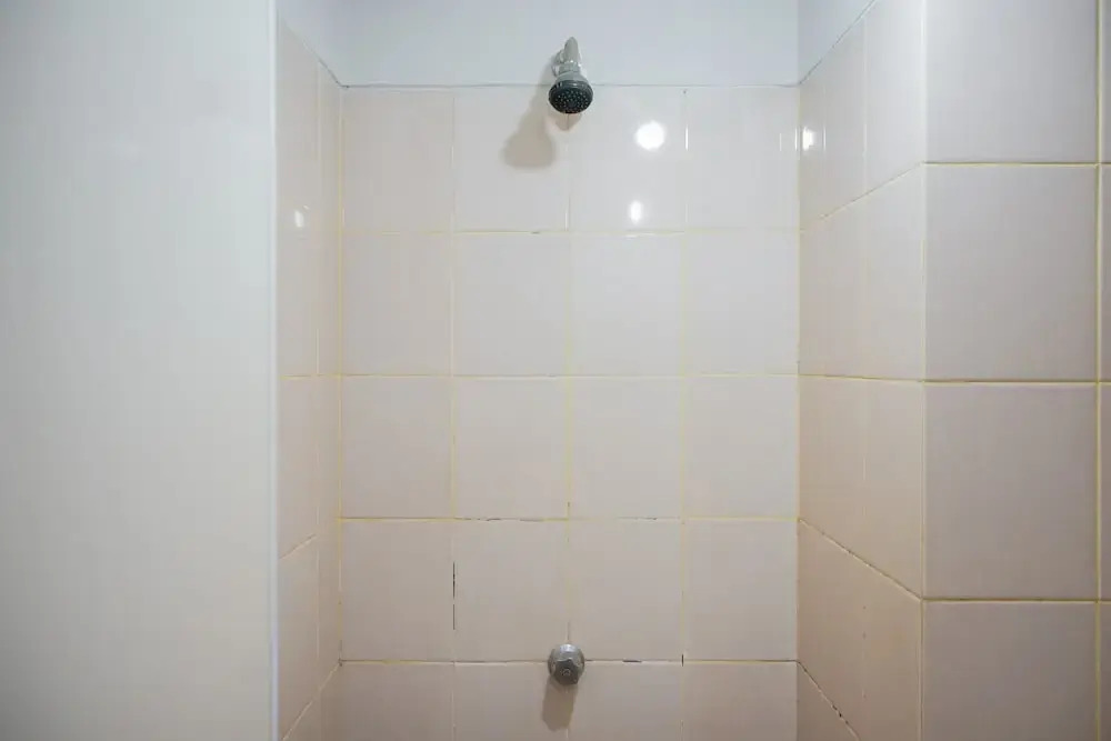 Южный Тангеранг: Chic Studio at Serpong Green View Apartment