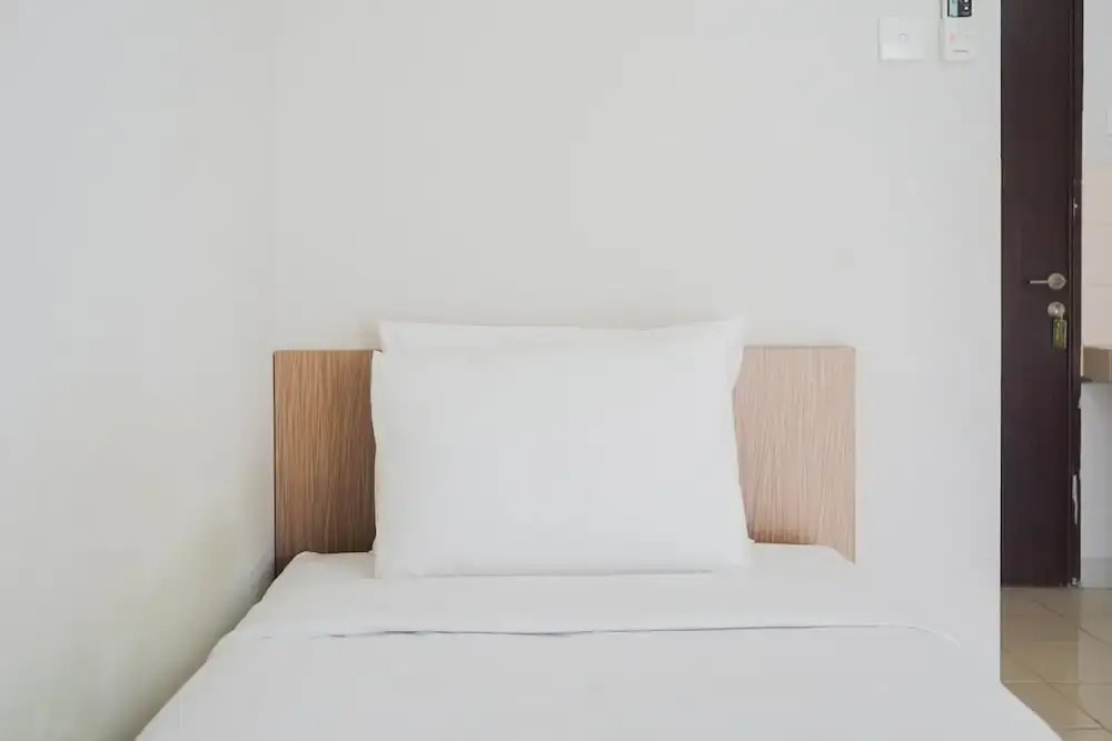 Южный Тангеранг: Chic Studio at Serpong Green View Apartment