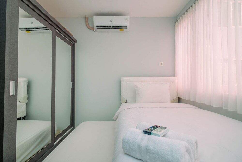 Депок: Brand New with City View Studio Saladin Mansion Apartment