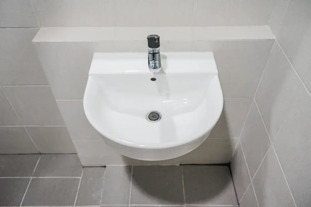 Южный Тангеранг: Fabulous Studio Bintaro Icon Apartment
