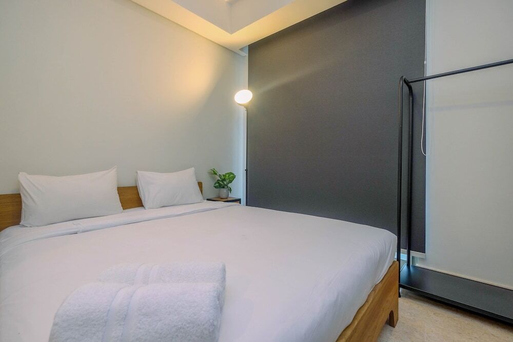 Джакарта: Cozy Gold Coast Studio Apartment with Pool and Sea View