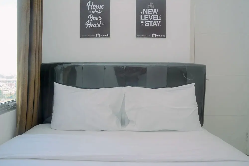 Джакарта: 2BR Bassura City Apartment Pool View near Bassura Mall