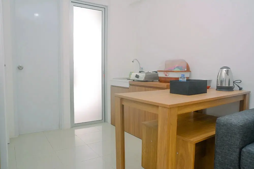 Джакарта: 2BR Bassura City Apartment Pool View near Bassura Mall