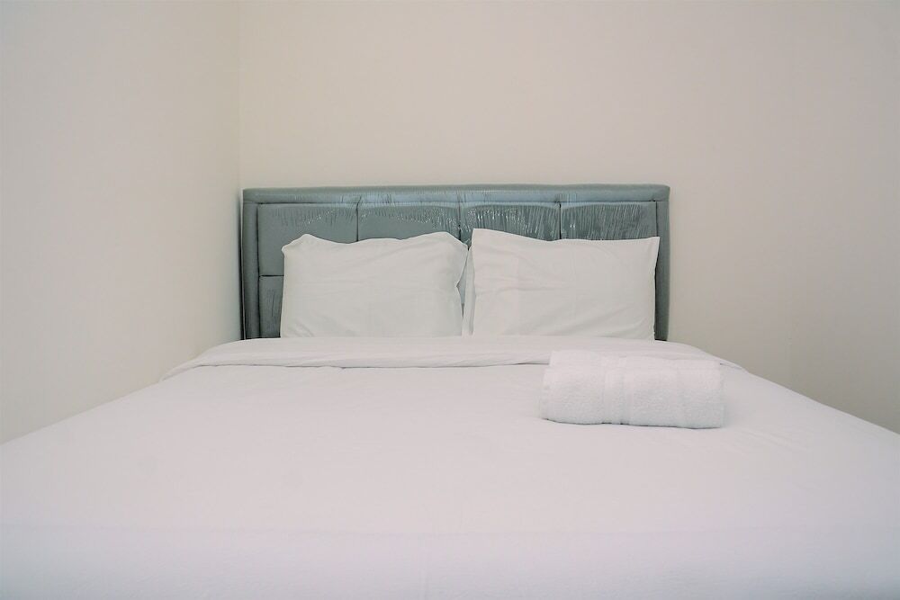 Homey 2BR at Bassura City Apartment — фото 1