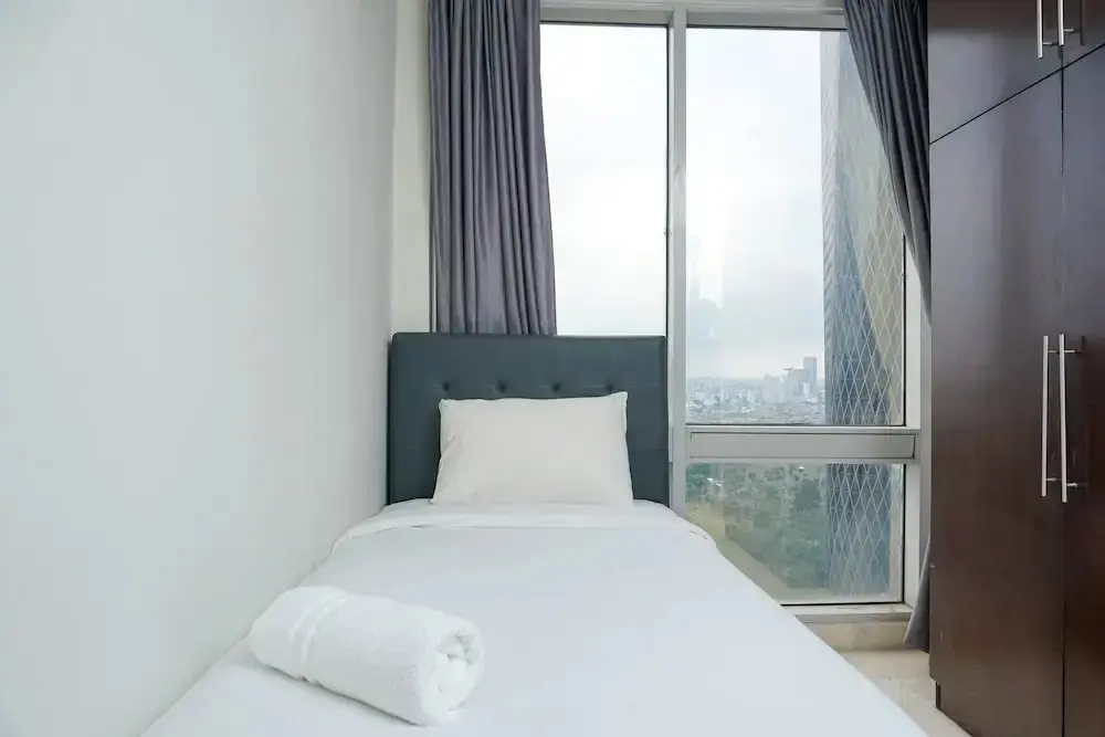 Джакарта: Elegant 2BR at The Empyreal Condominium Epicentrum Apartment
