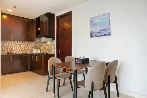 Elegant 2BR at The Empyreal Condominium Epicentrum Apartment — фото 1