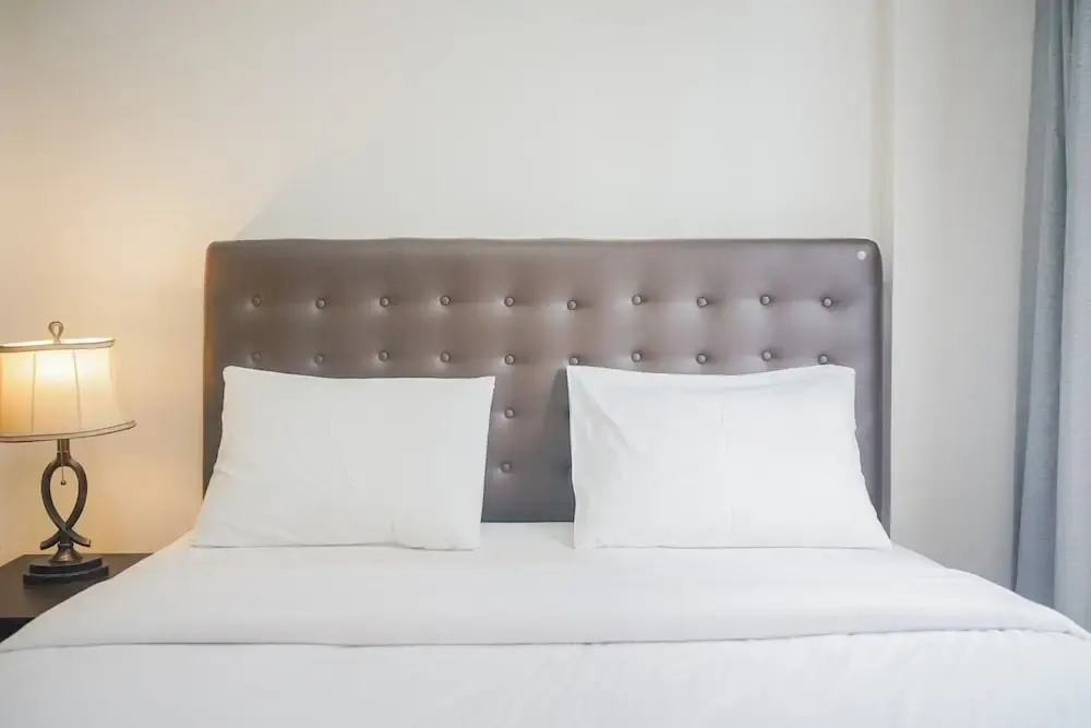 Legok: Warm and Cozy 1BR at Asatti Apartment Vanya Park