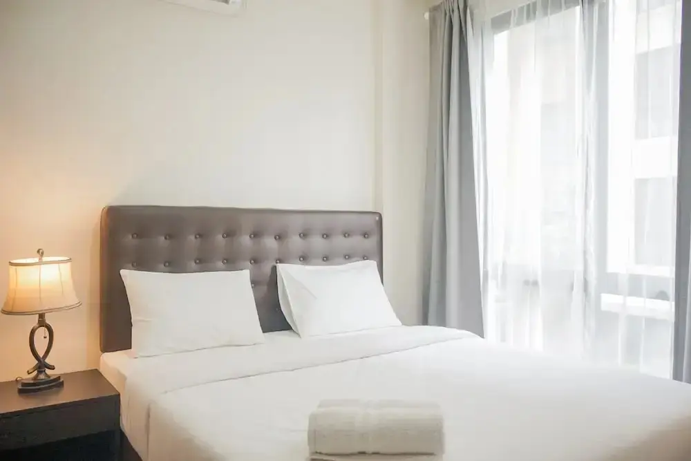 Legok: Warm and Cozy 1BR at Asatti Apartment Vanya Park