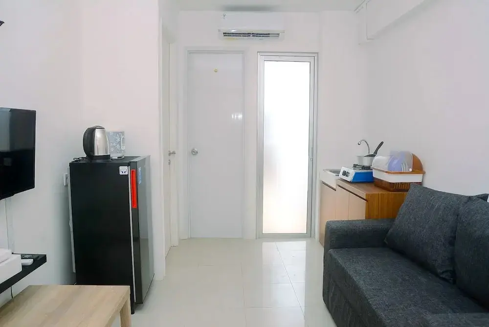 Джакарта: 2BR Modern Fully Furnished Bassura City Apartment