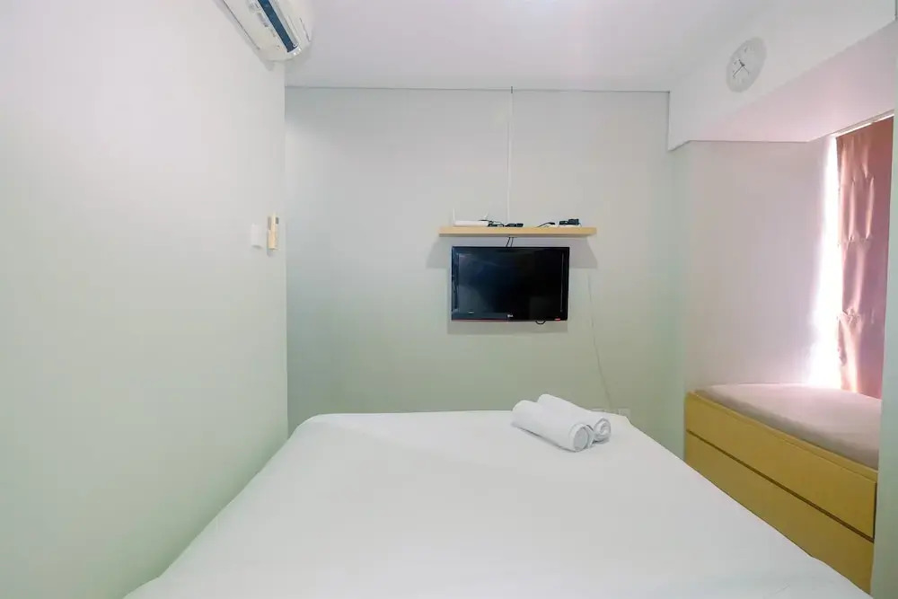 Джакарта: Relax Studio at Nifarro Apartment