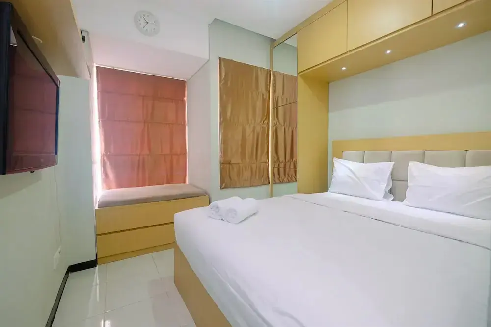 Джакарта: Relax Studio at Nifarro Apartment