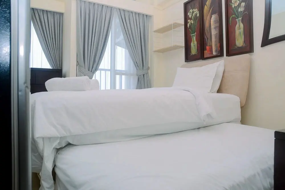 Джакарта: Comfy with City View Studio at Tifolia Apartment