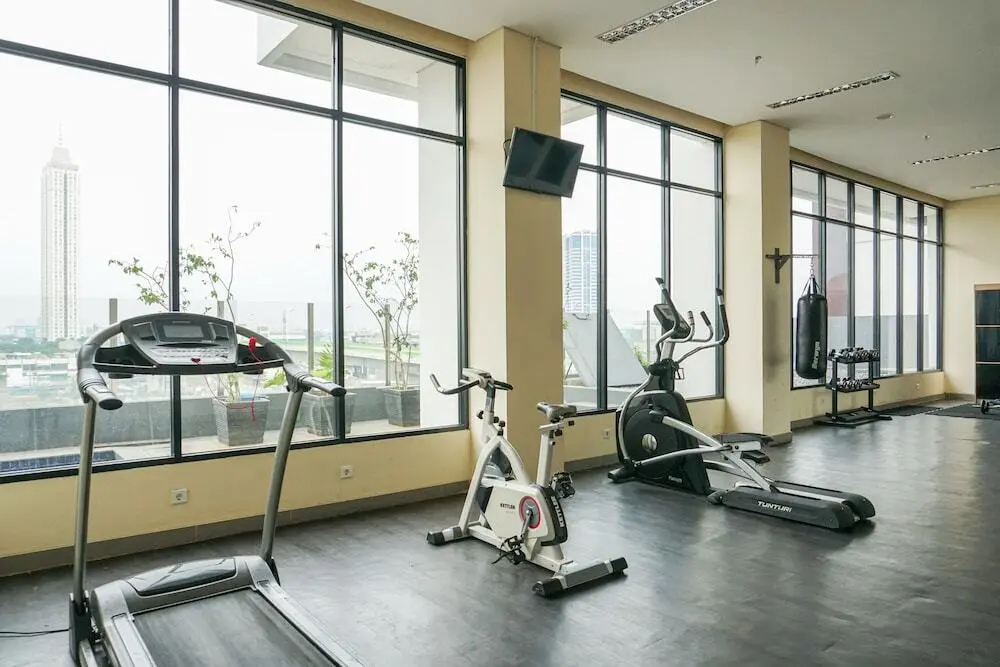 Джакарта: Cozy and Elegant 2BR Apartment at Kebayoran Icon