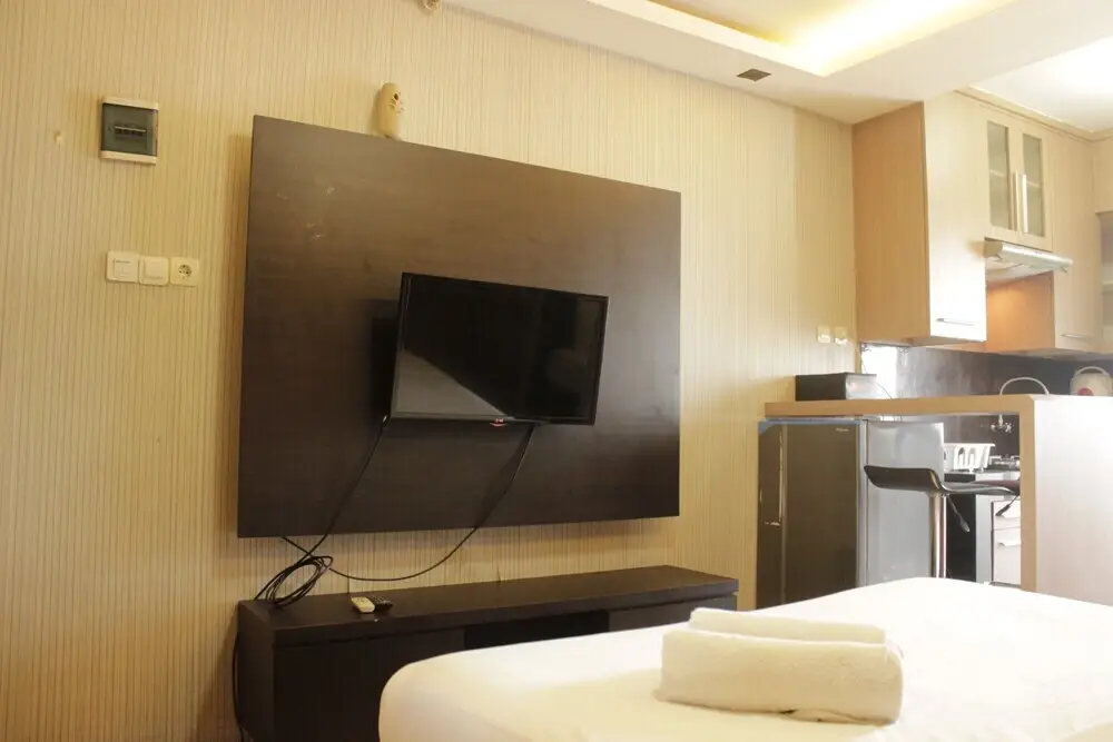 Бандунг: Strategic & Comfy Studio at Gateway Cicadas Apartment