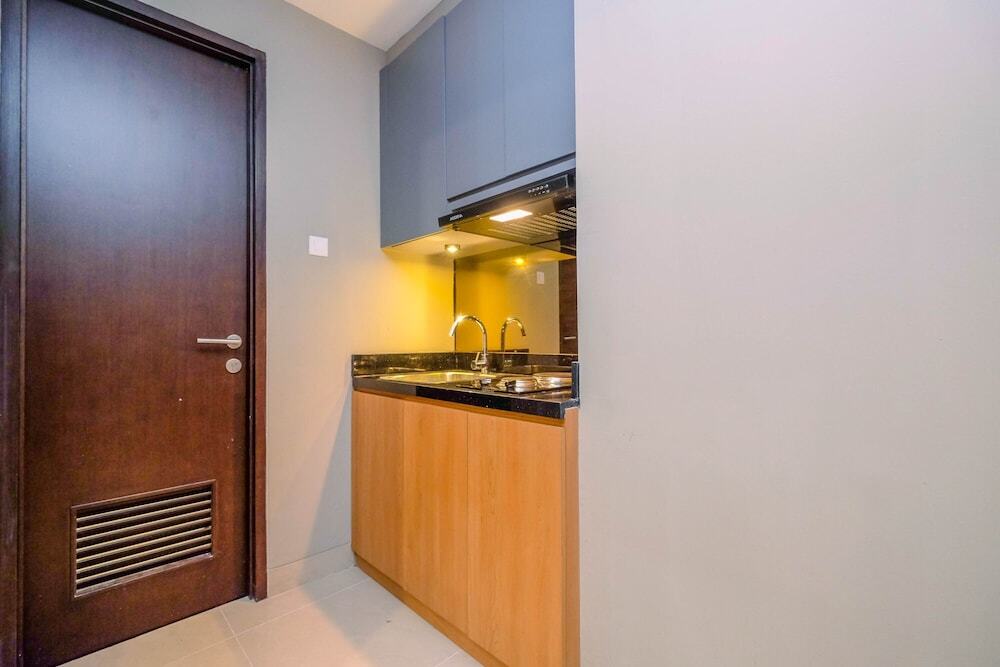 Чикаранг: Wonderful 1BR Apartment at Mustika Golf Residence with Golf View
