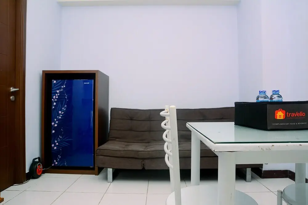 Бекаси: Comfortable 2BR Lagoon Resort Apartment