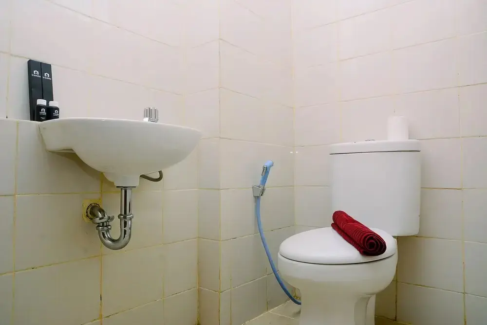 Бекаси: Comfortable 2BR Lagoon Resort Apartment