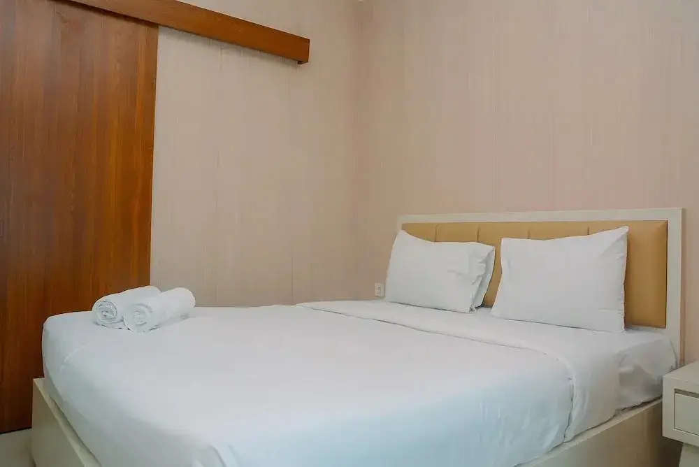 Бекаси: Stylish 1BR Grand Kamala Lagoon Apartment