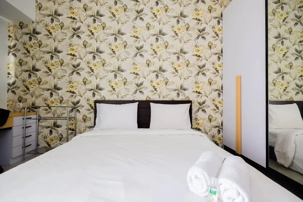 Караванг: Brand New Furnished Studio Apartment at Tamansari Mahogany