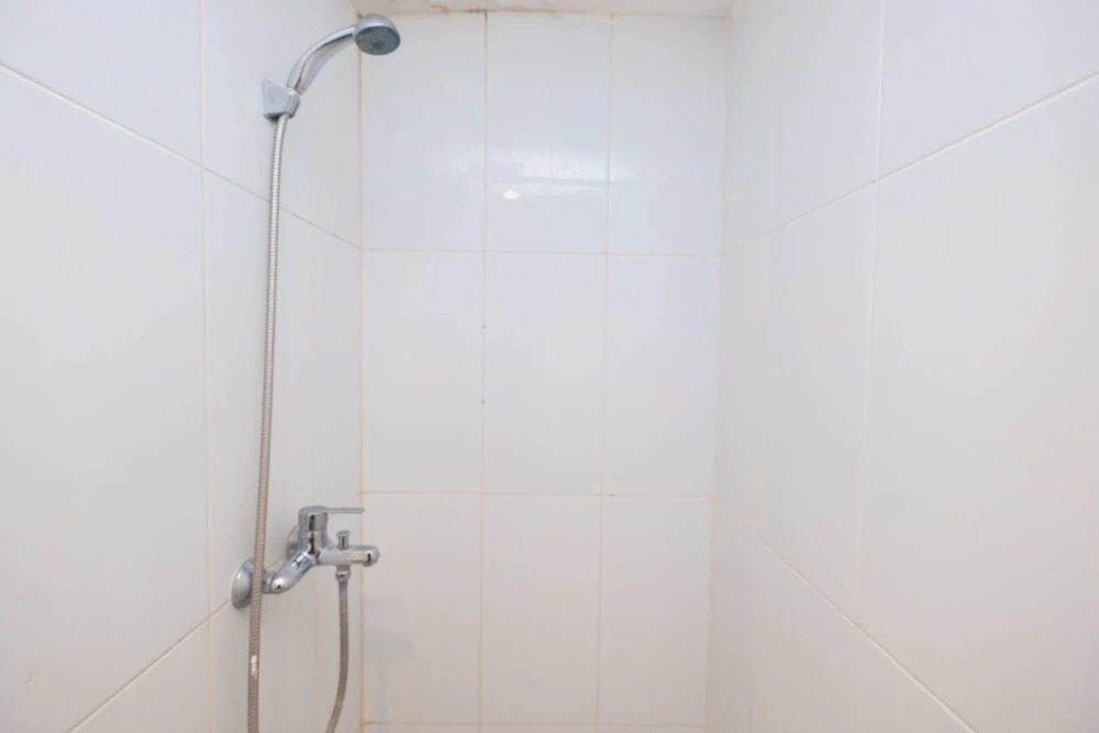 Караванг: Brand New Furnished Studio Apartment at Tamansari Mahogany
