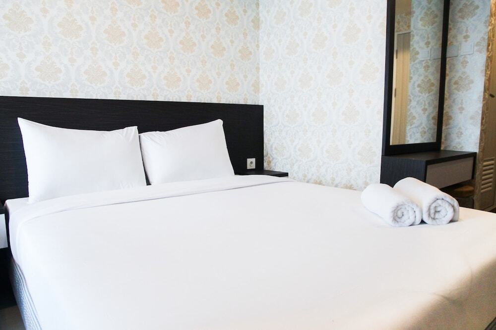 Бекаси: Studio Near Shopping Center Grand Kamala Lagoon Apartment