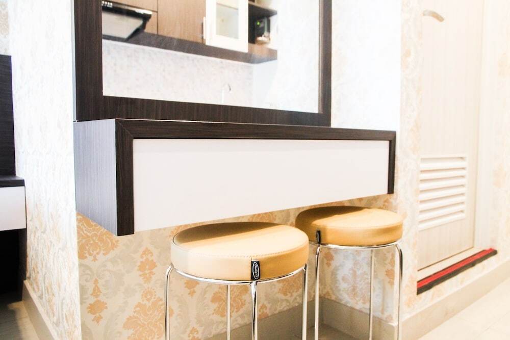 Бекаси: Studio Near Shopping Center Grand Kamala Lagoon Apartment