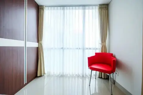 Spacious Fully Furnished Studio Apartment H Residence near MT Haryono — фото 1