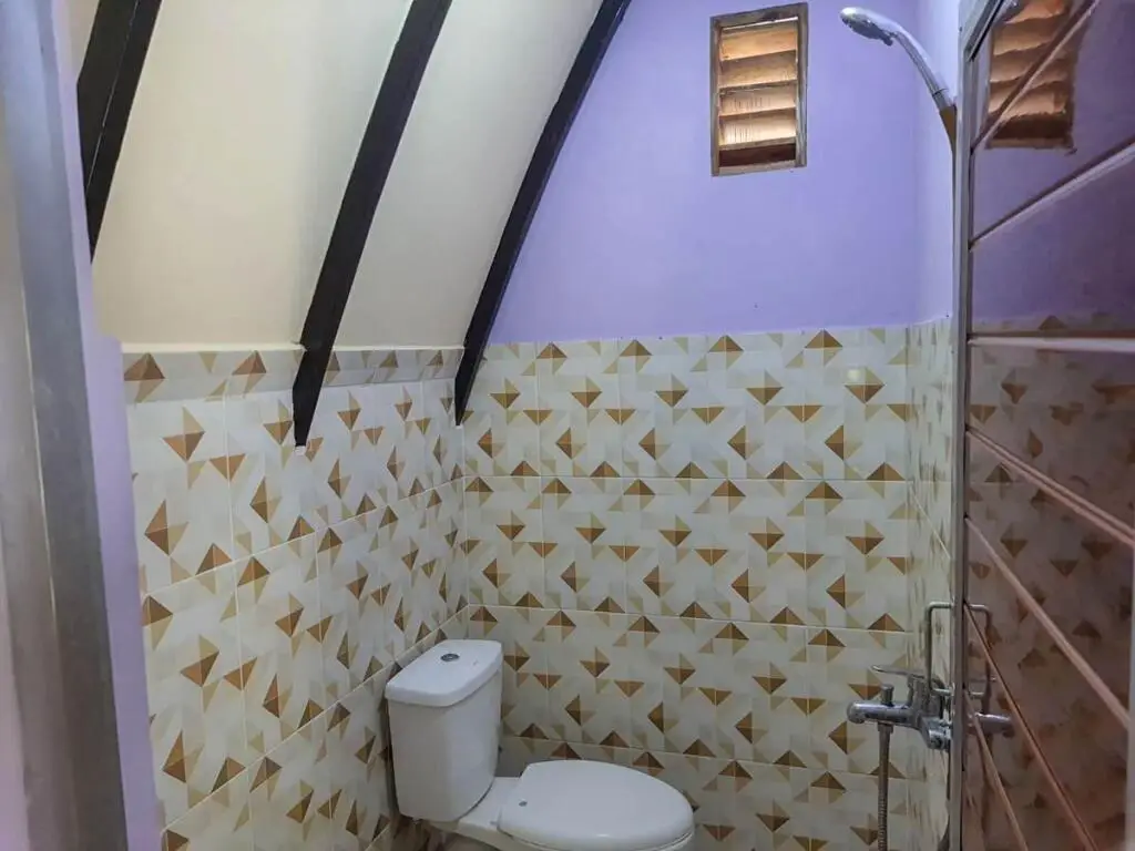 Кебумен: Bungalow Ungu Kebumen