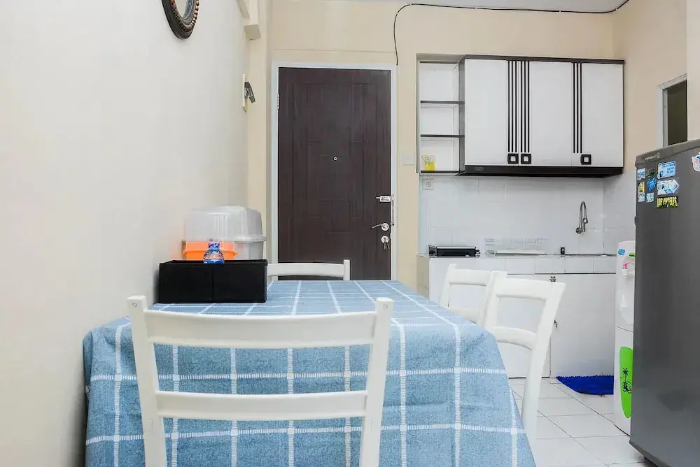 Бекаси: Comfy 2BR Mutiara Bekasi Apartement