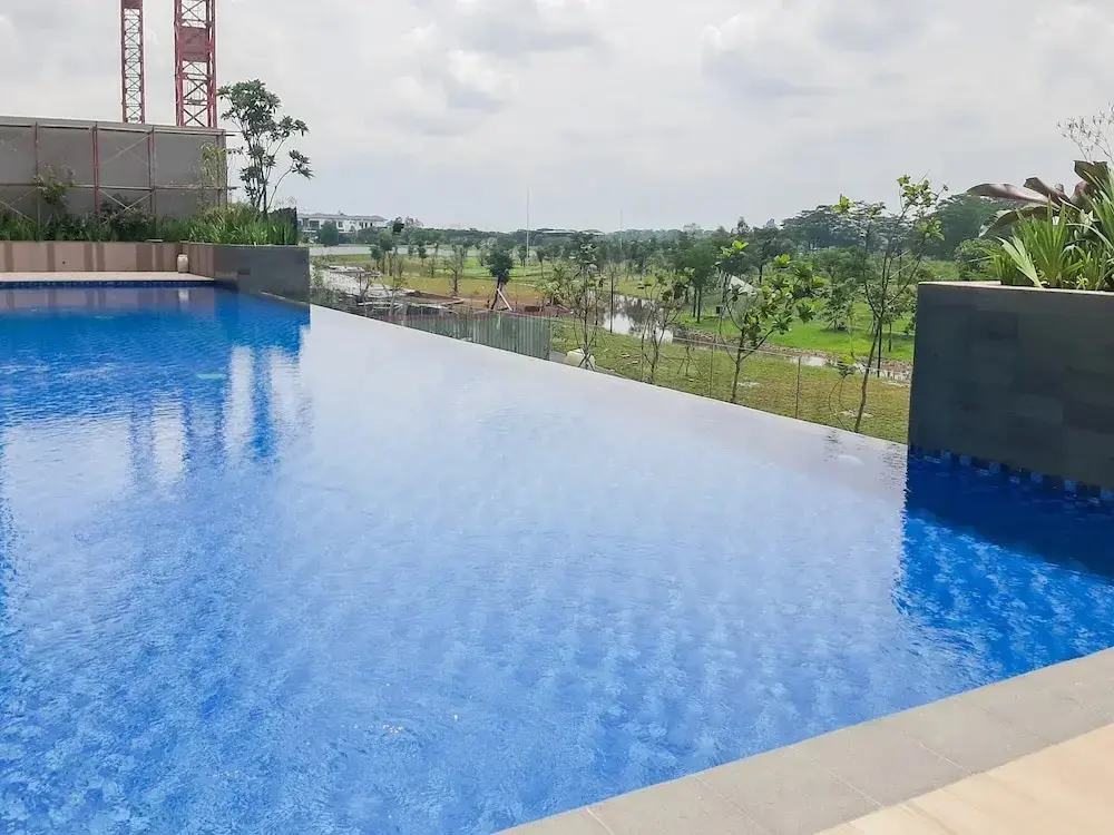 Legok: Brand New & Super Comfy 1BR Marigold Nava Park Apartment